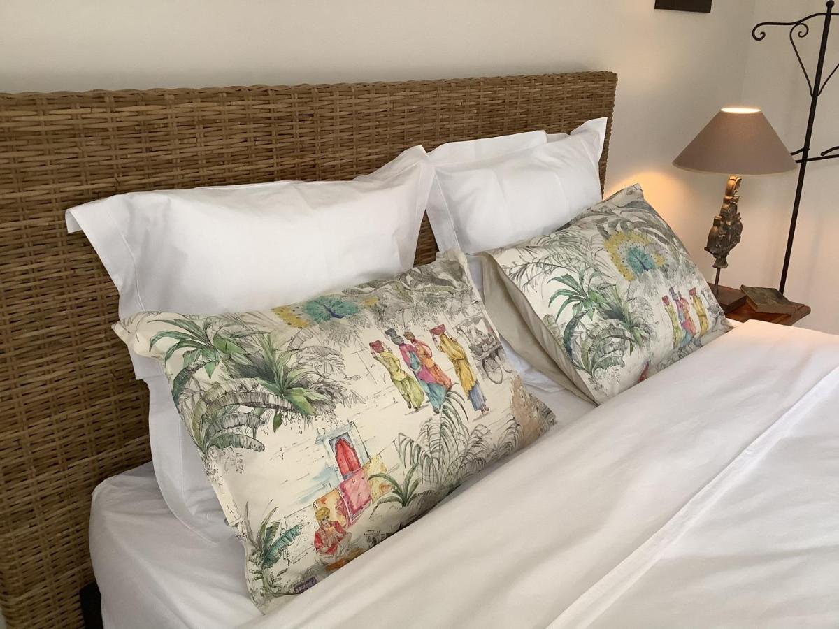 Jardin D'Antan Bed & Breakfast Ansouis Eksteriør bilde