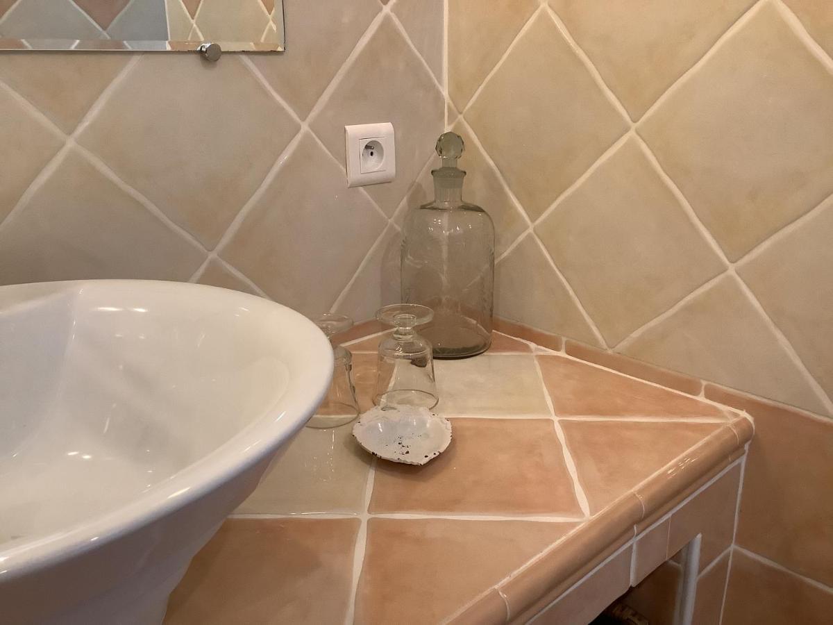 Jardin D'Antan Bed & Breakfast Ansouis Eksteriør bilde