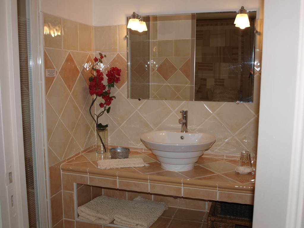 Jardin D'Antan Bed & Breakfast Ansouis Eksteriør bilde